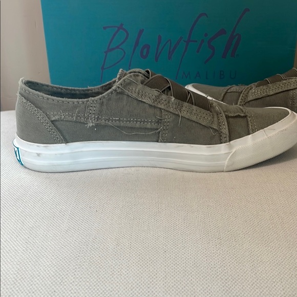 Blowfish Marley Grey Wash Casual Sneakers size 8.5 - Picture 6 of 11